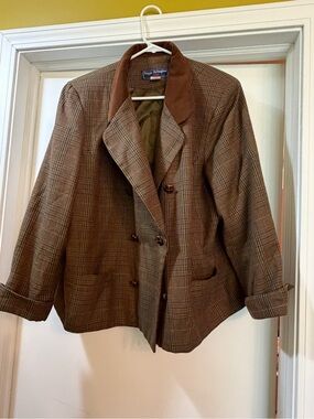 Vintage Pendleton Women's Brown Plaid Wool-Blend Blazer with Contrast Collar